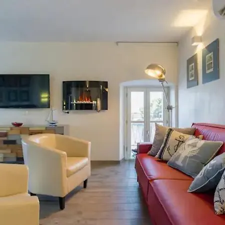 Apartment Relais Al Porto Peler Peschiera del Garda