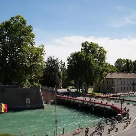 Apartment Relais Al Porto Peler Peschiera del Garda